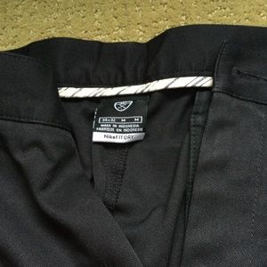Nike FitDry men golf pants. Size 34x32. Color black
